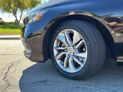 Used 2020 Honda Accord LX image 9