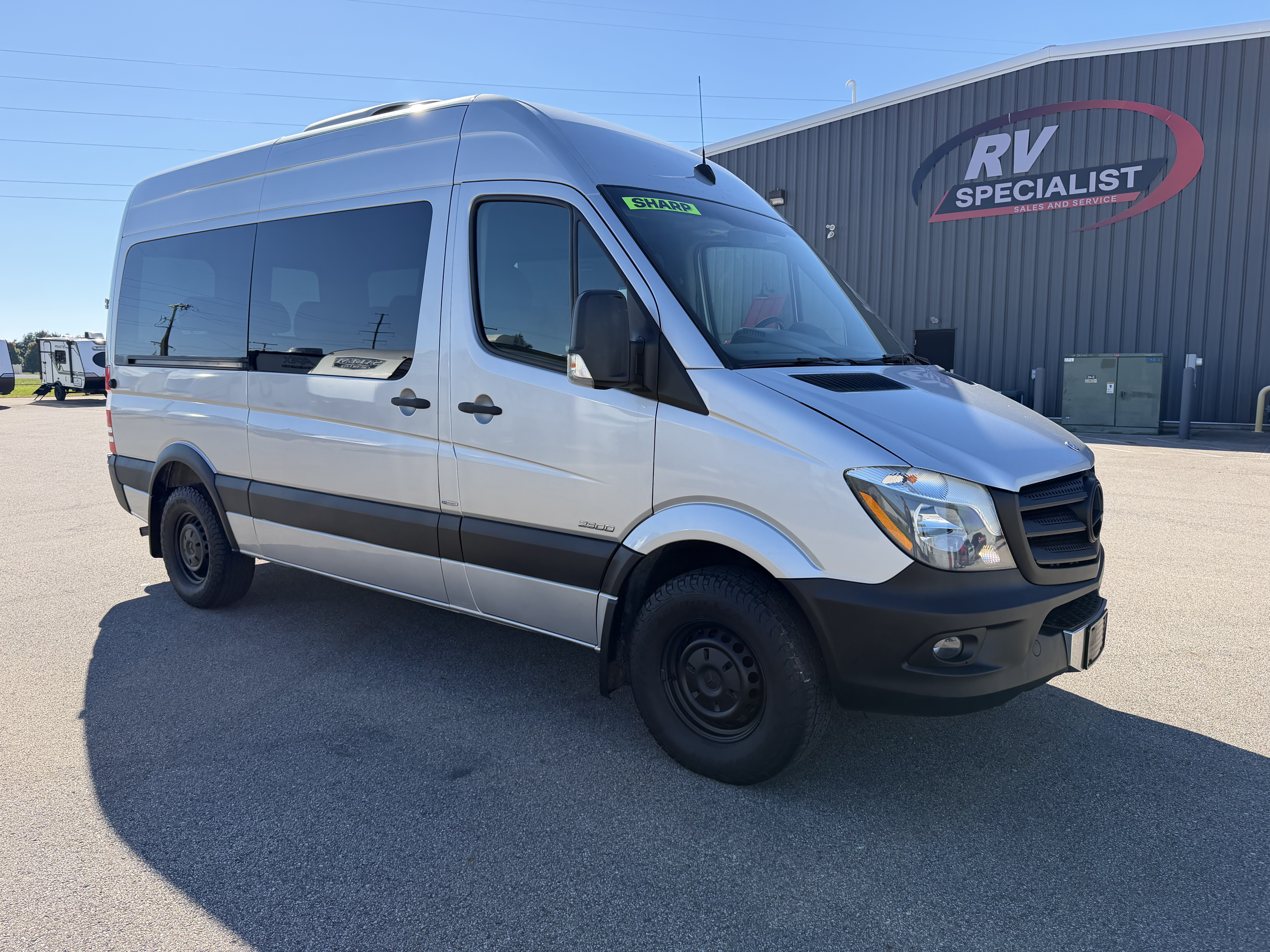 Used 2014 Mercedes-Benz Sprinter 2500 144 Passenger image 1