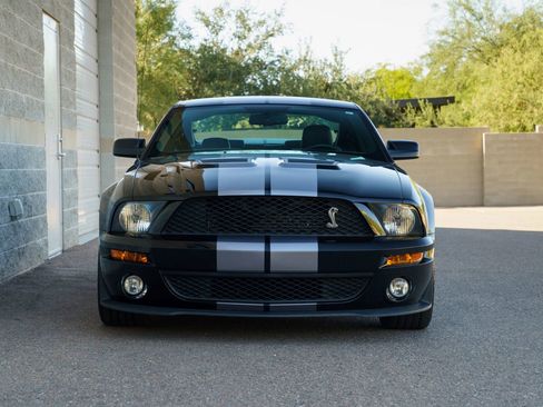 Used 2007 Ford Mustang Shelby GT500 RWD image 11