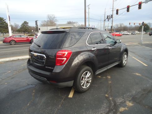 Used 2016 Chevrolet Equinox LT image 8