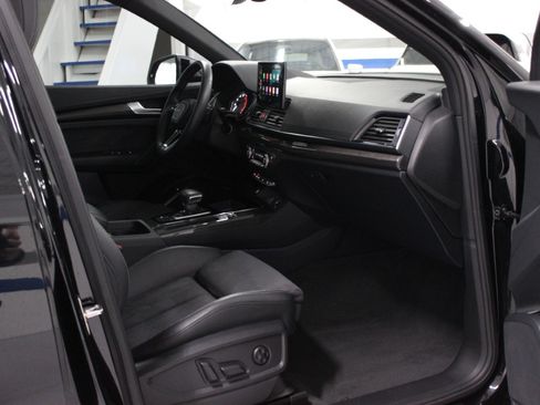 Used 2023 Audi SQ5 Premium image 35