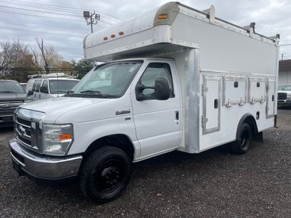 Used 2014 Ford E-350 and Econoline 350