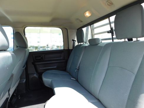 Used 2016 RAM 3500 image 16