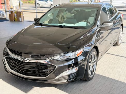 Used 2019 Chevrolet Malibu Premier image 3