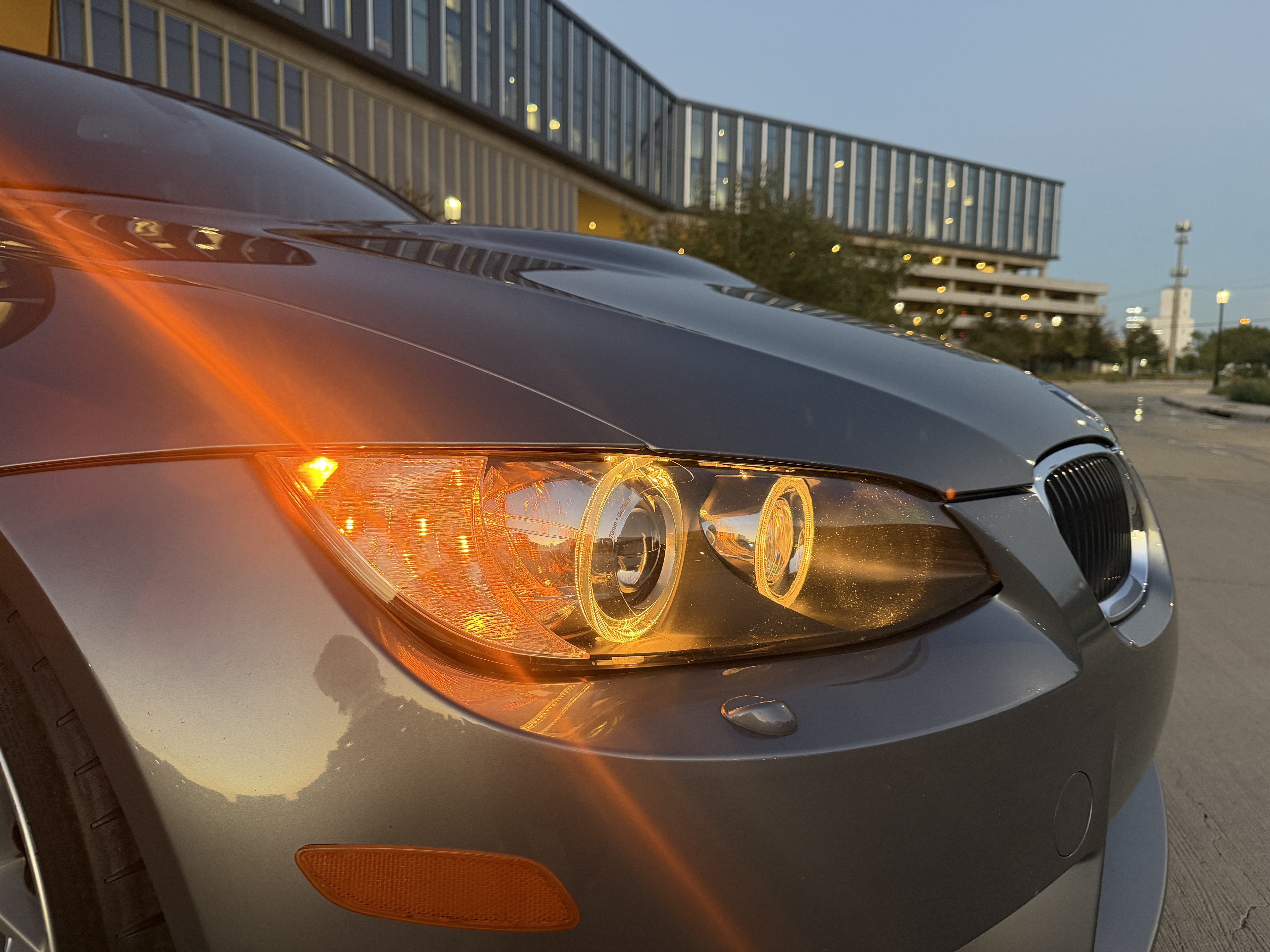 Used 2011 BMW M3 Competition RWD image 15