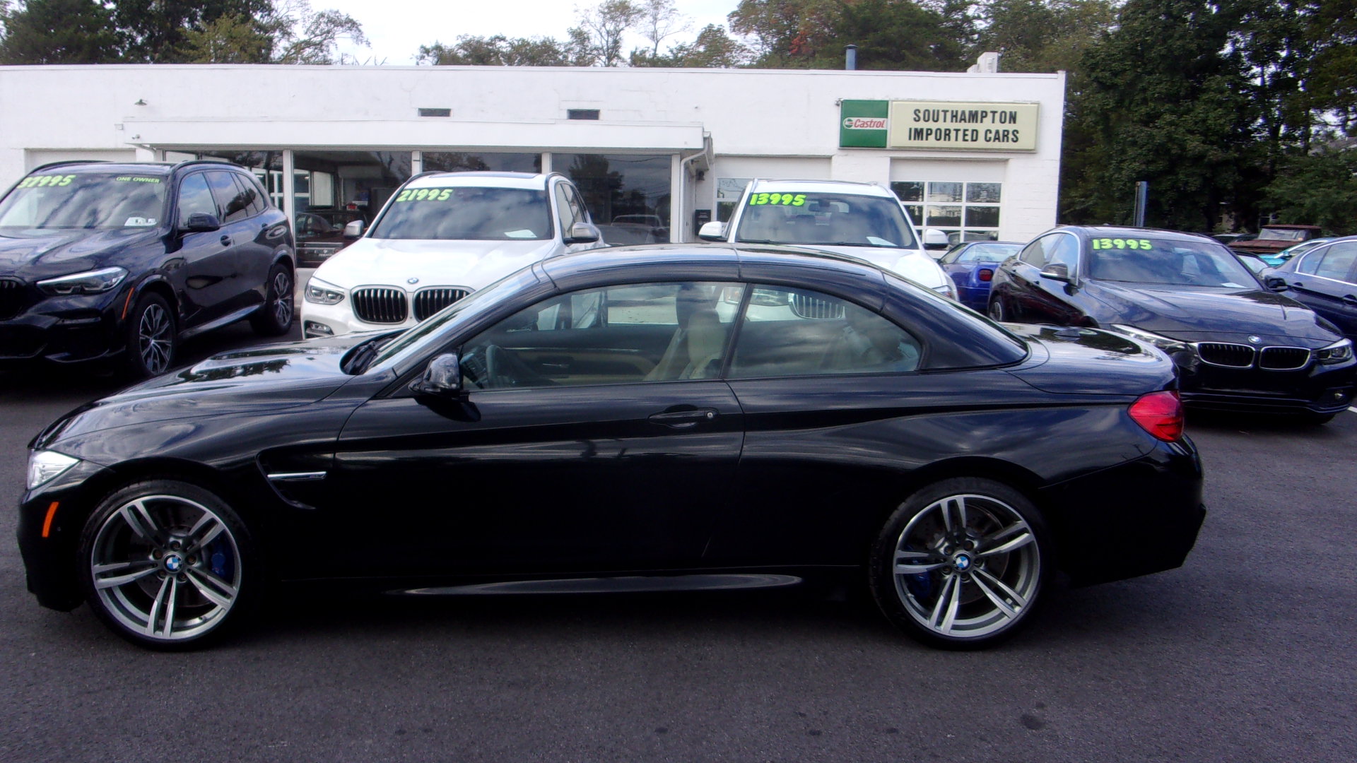 Used 2015 BMW M4 Convertible RWD image 31