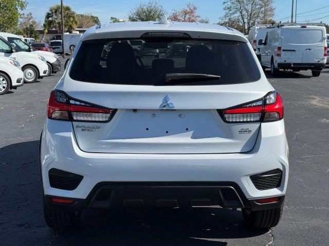 Used 2022 Mitsubishi Outlander Sport SE FWD image 5