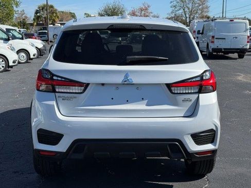 Used 2022 Mitsubishi Outlander Sport SE image 5