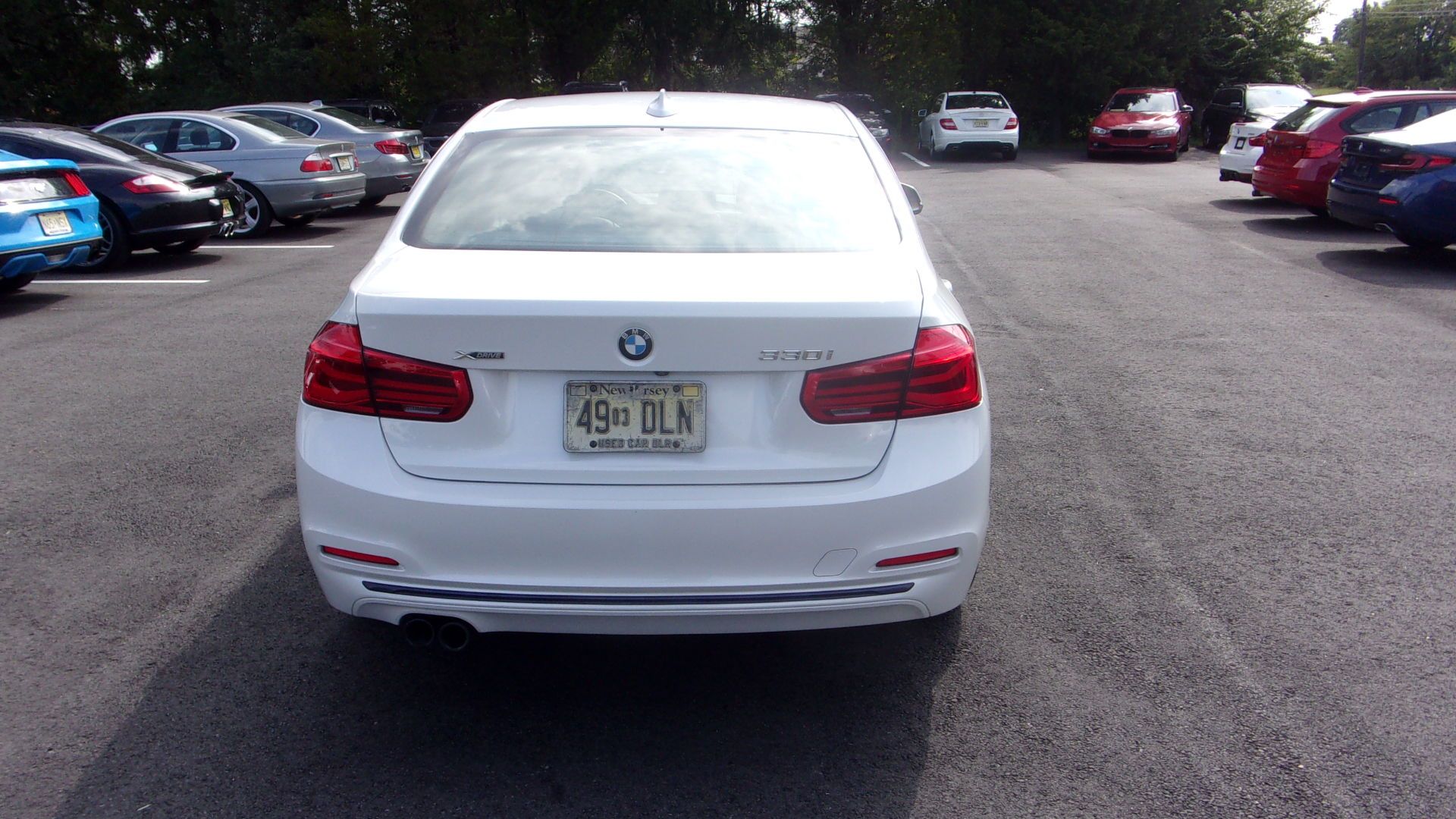 Used 2018 BMW 330i xDrive Sedan AWD/4WD image 9