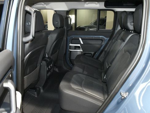 Used 2023 Land Rover Defender 110 X-Dynamic SE image 52