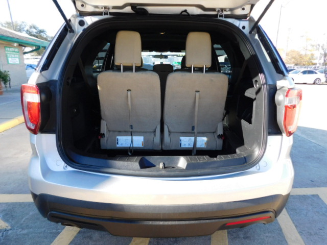 Used 2017 Ford Explorer FWD image 7
