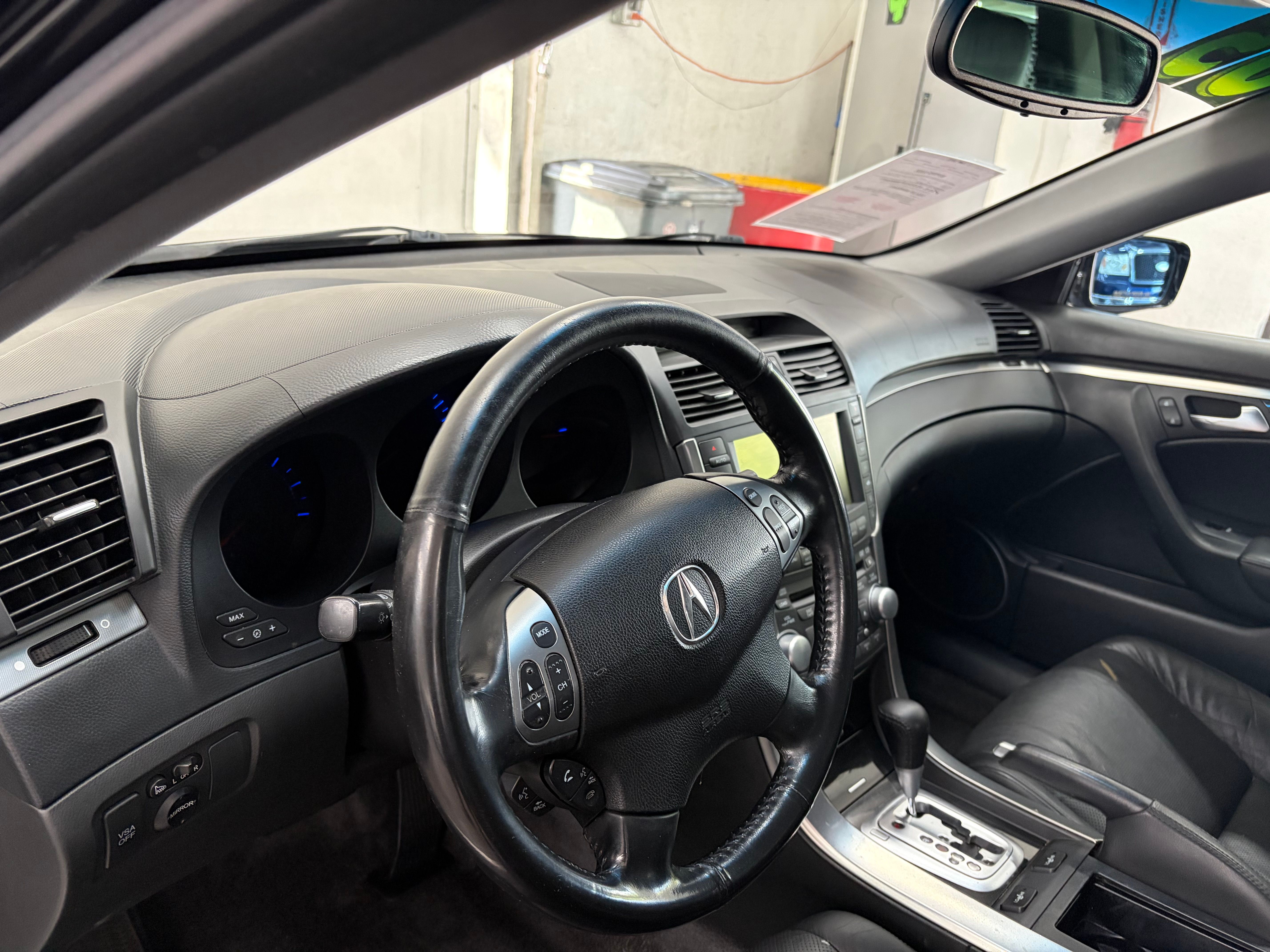 Used 2005 Acura TL UNAVAIL FWD image 12