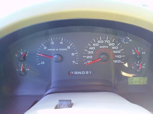 Used 2006 Ford F150 XLT image 13