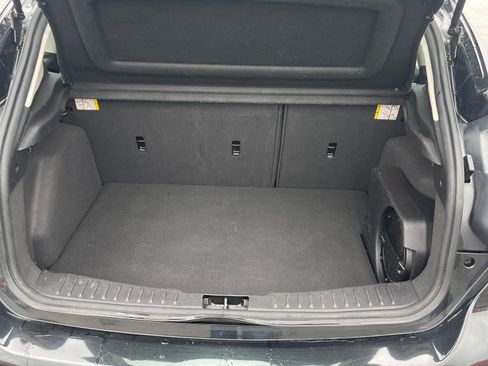 Used 2014 Ford Focus Titanium Hatchback FWD image 21