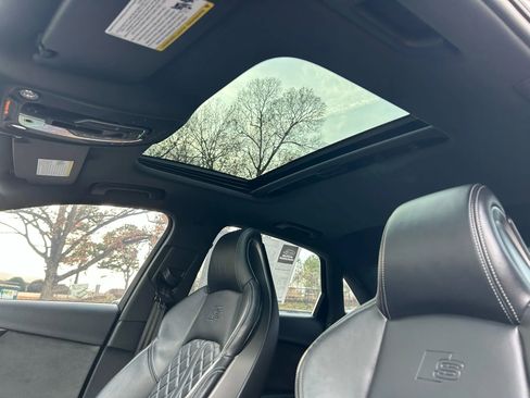 Used 2019 Audi S4 Premium Plus image 25