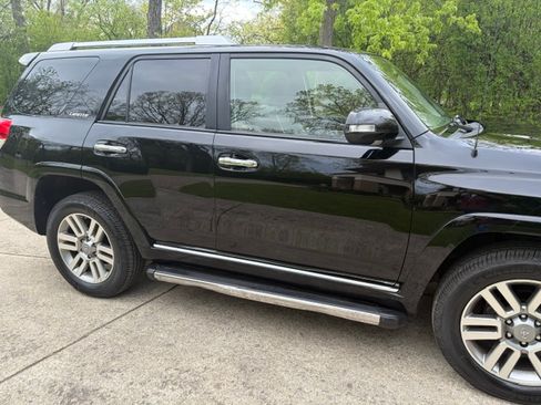Used 2013 Toyota 4Runner 4WD image 6