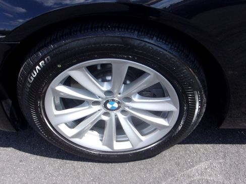 Used 2014 BMW 528i xDrive Sedan AWD/4WD image 34