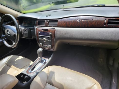 Used 2012 Chevrolet Impala LTZ image 14