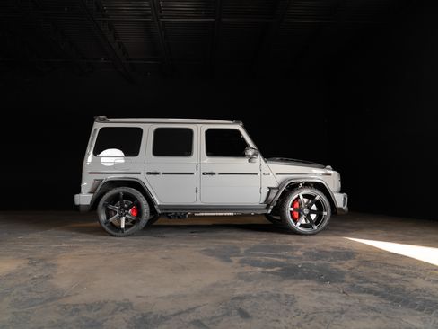 Used 2025 Mercedes-Benz G 63 AMG AMG G 63 image 4