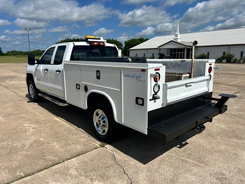 Used 2016 Chevrolet Silverado 2500 2WD Double Cab image 7