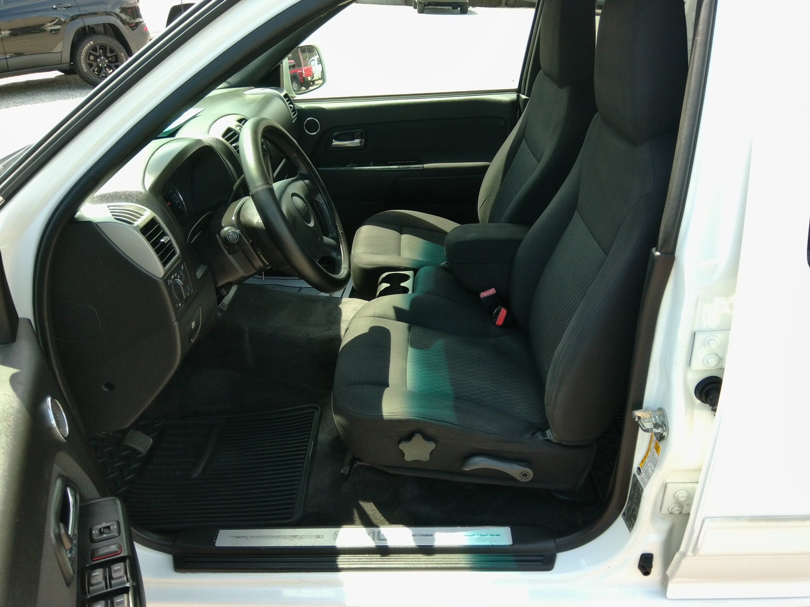 Used 2012 GMC Canyon 4x4 Crew Cab SLE w/ Z71 image 25