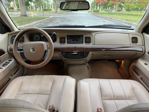 Used 2007 Mercury Grand Marquis LS RWD image 19