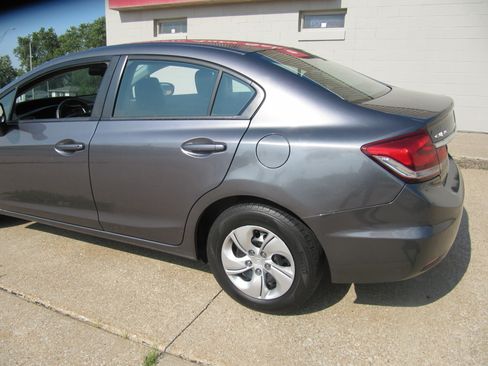 Used 2015 Honda Civic LX image 5