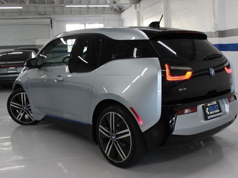 Used 2017 BMW i3 image 9