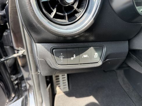 Used 2020 Kia Forte GT-Line Sedan FWD image 7