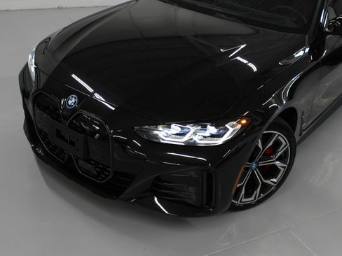 Used 2024 BMW i4 xDrive40i image 5