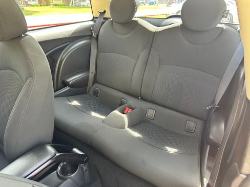 Used 2012 MINI Cooper image 7