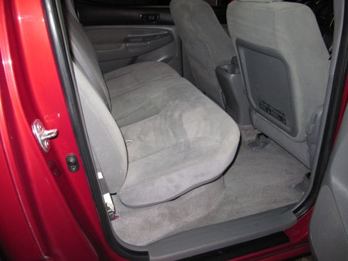 Used 2007 Toyota Tacoma TRD Off-Road image 18