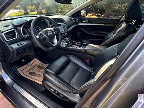 Used 2017 Nissan Maxima SL FWD image 7