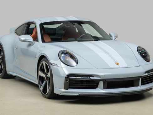 Used 2023 Porsche 911 Sport Classic Coupe RWD image 12