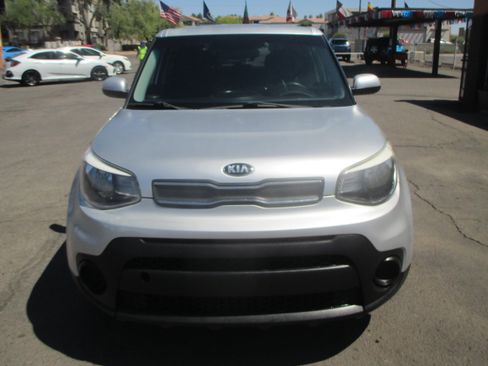 Used 2018 Kia Soul UNAVAIL FWD image 5