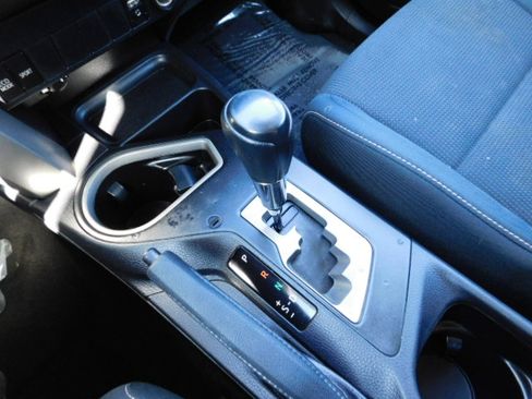 Used 2016 Toyota RAV4 XLE image 17