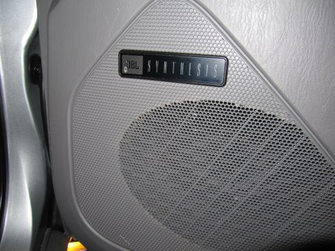 Used 2003 Toyota 4Runner Limited image 25