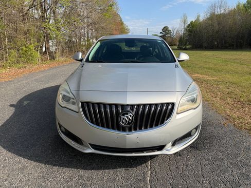 Used 2016 Buick Regal Premium image 4