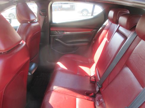 Used 2021 MAZDA MAZDA3 w/ Premium Package image 13