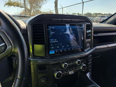 Used 2022 Ford F150 Lariat image 6