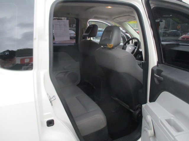 Used 2007 Jeep Compass 2WD Sport image 19