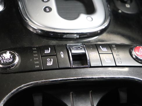 Used 2014 Bentley Continental GTC image 16