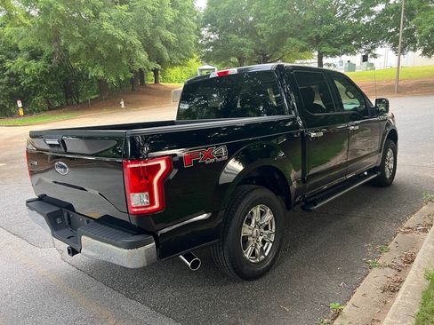 Used 2017 Ford F150 FX4 image 5