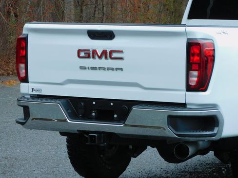 Used 2023 GMC Sierra 3500 Pro image 14