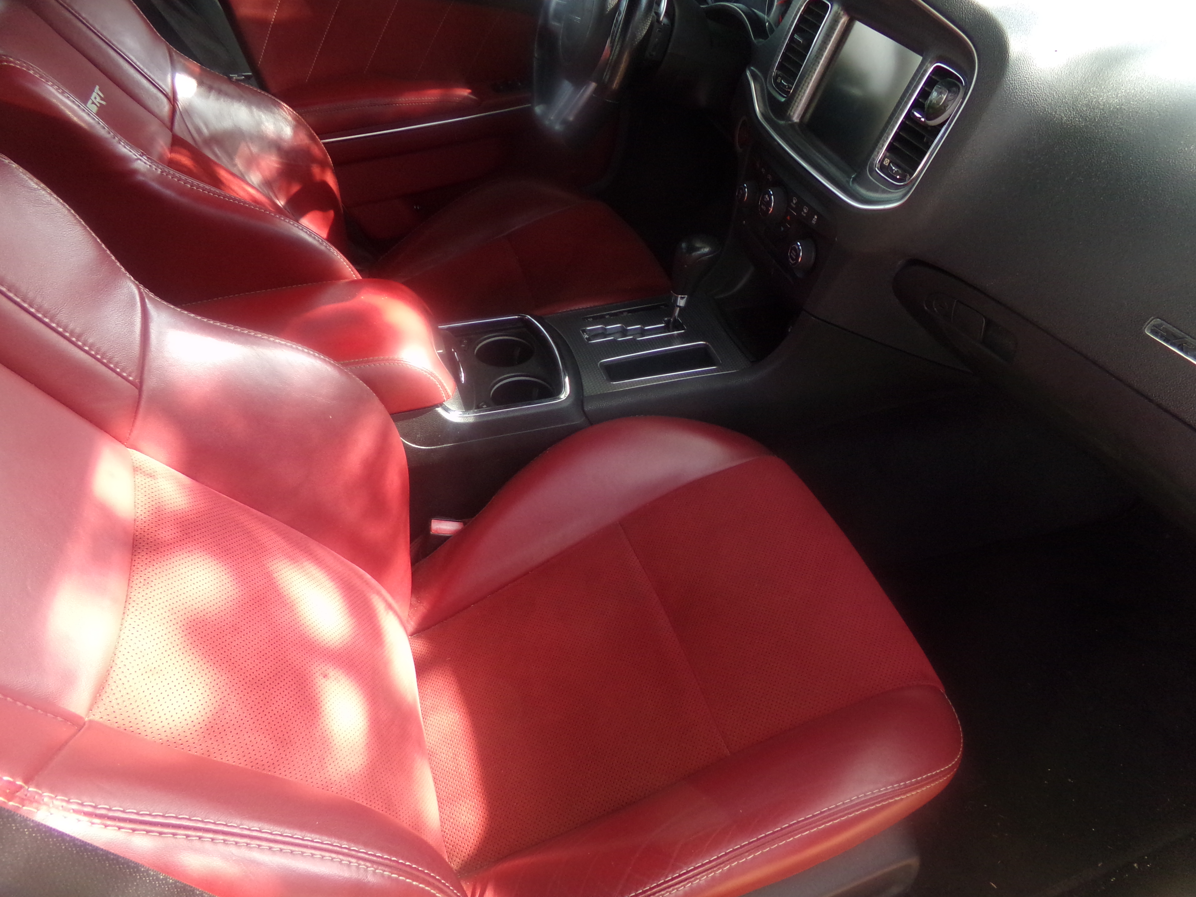 Used 2012 Dodge Charger SRT8 RWD image 9
