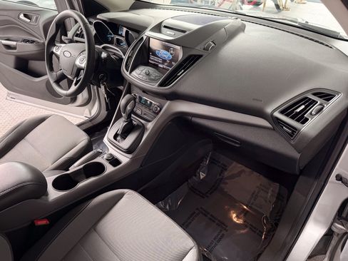 Used 2014 Ford Escape SE image 14