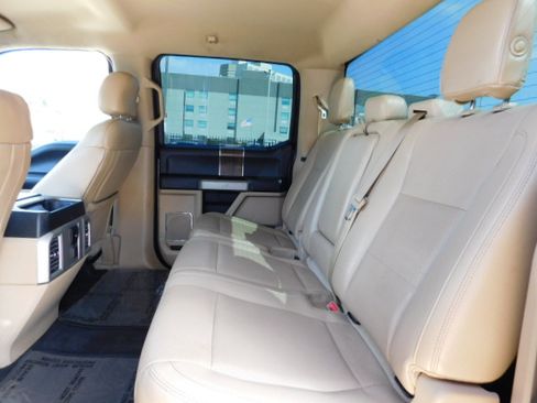 Used 2018 Ford F150 4x4 SuperCrew image 21