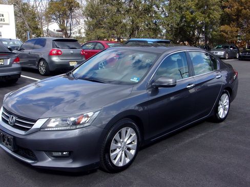 Used 2015 Honda Accord EX-L image 1