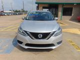 Used 2016 Nissan Sentra image 2