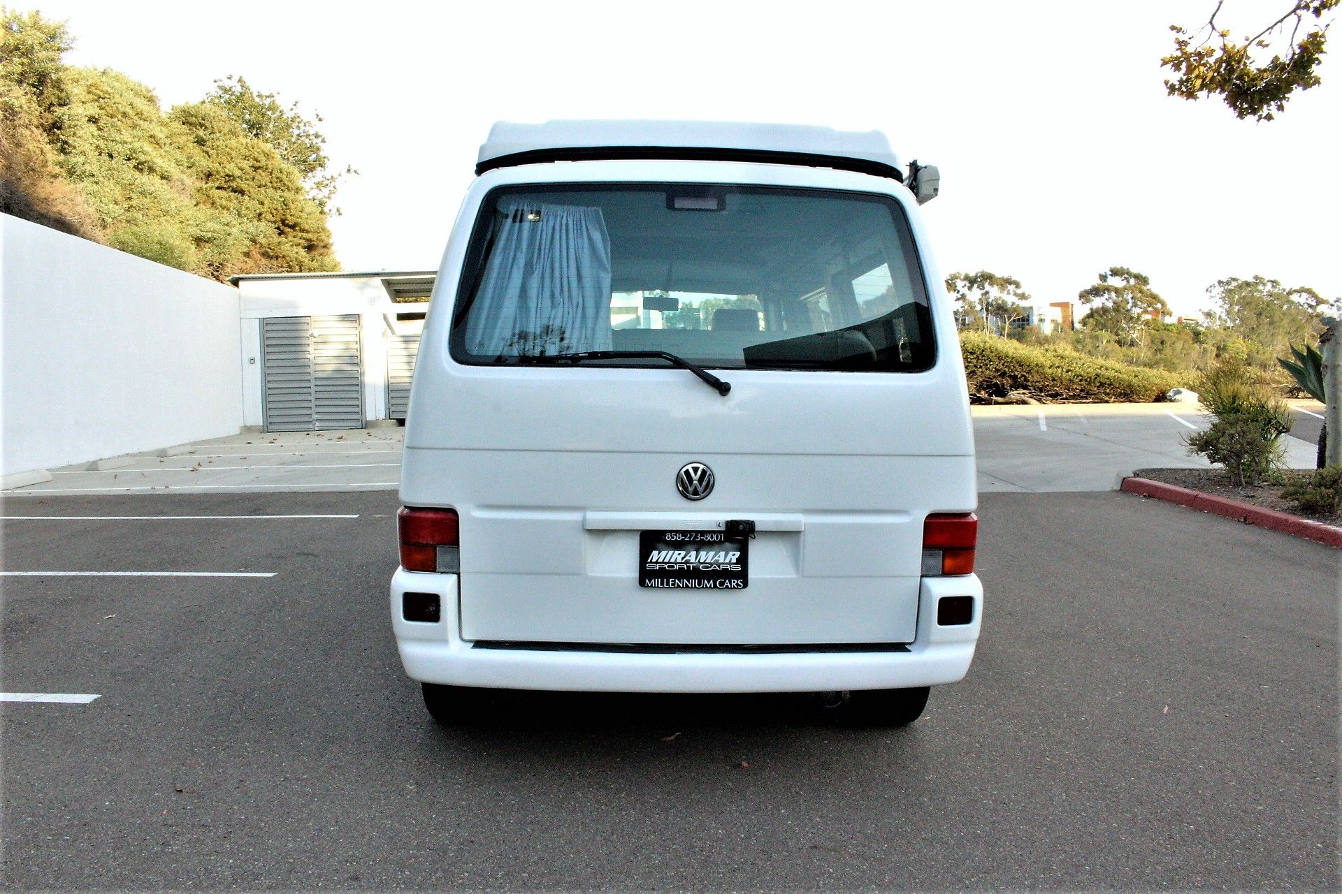 Used 1997 Volkswagen Eurovan Camper FWD image 9